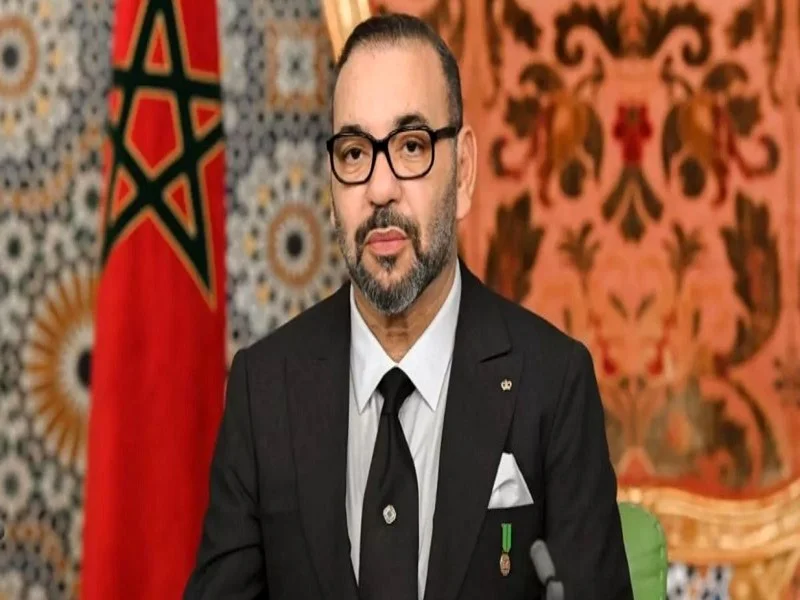 Photo-souvenir du roi Mohammed VI avec les Lions de l’Atlas