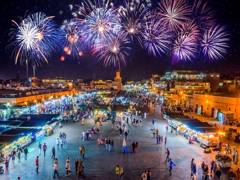 Tourisme au Maroc : Objectif de 17 millions de visiteurs d’ici fin 2024 grâce à une stratégie de promotion innovante et à l’expansion des infrastructures