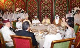 S.M. le Roi offre un dîner en l'honneur des personnalités invitées au mariage de