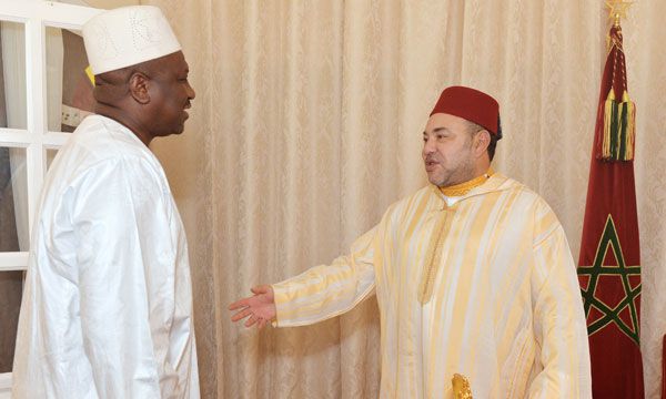 SM le Roi reçoit à Dakhla le ministre ivoirien de l'Intérieur et de la Sé