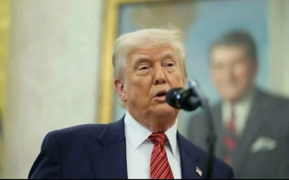 États-Unis : Trump signe un nouveau décret migratoire ciblant 12 pays