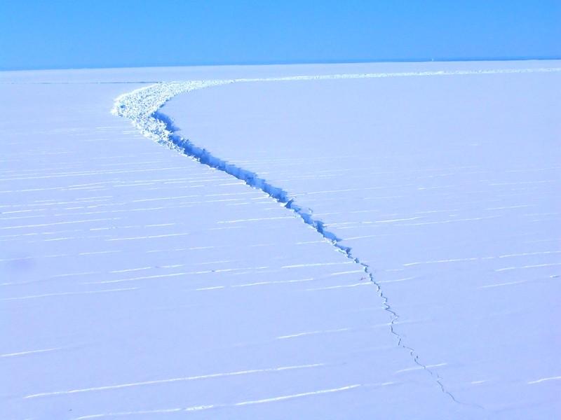Un iceberg géant de 1600 km² se détache en Antarctique