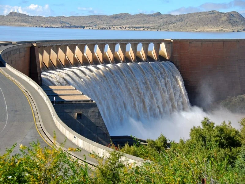 Interconnexion des barrages Oued El-Makhazine et Dar Khrofa : Un projet stratégique en phase de finalisation