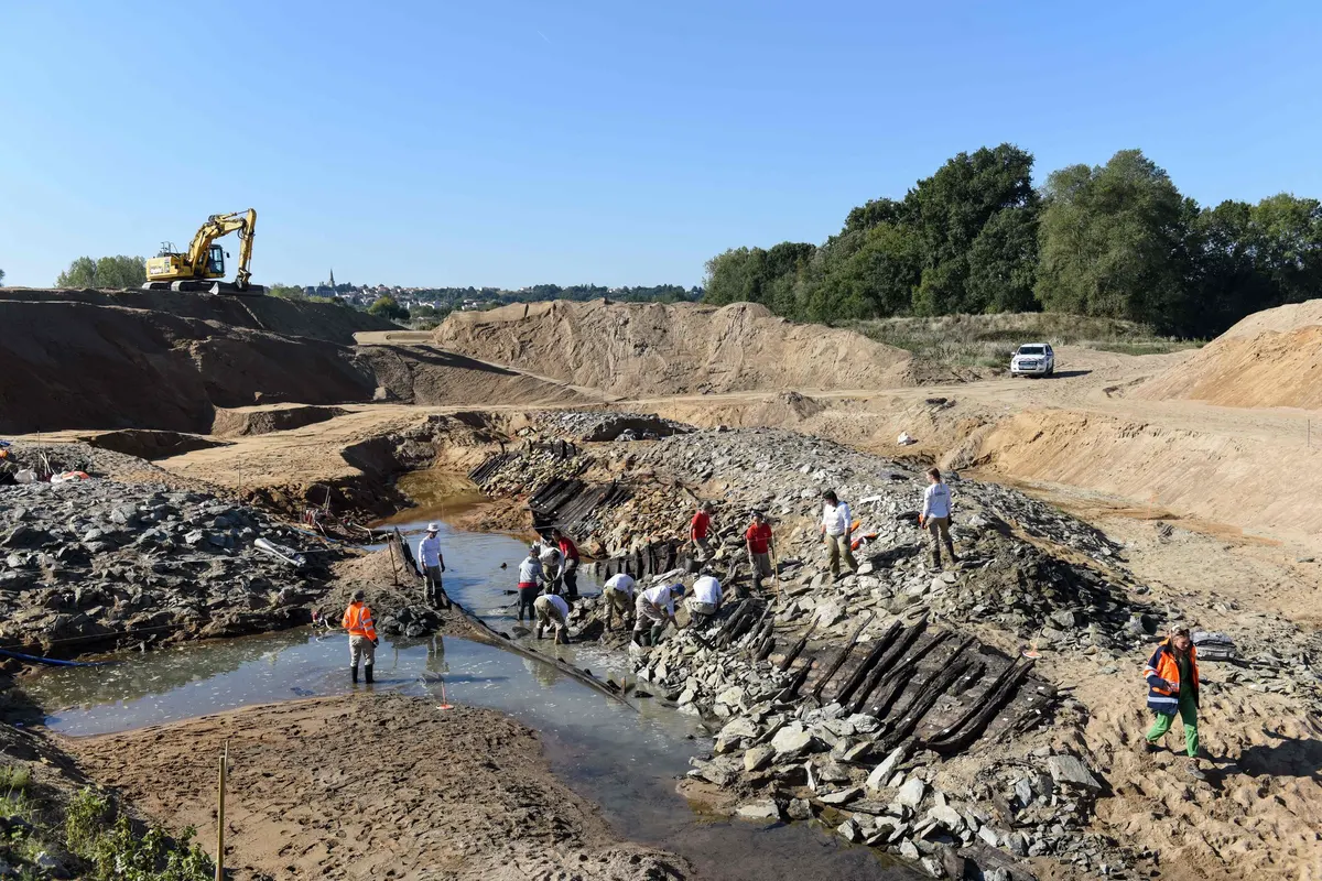 Découverte archéologique exceptionnelle dans le lit de la Loire