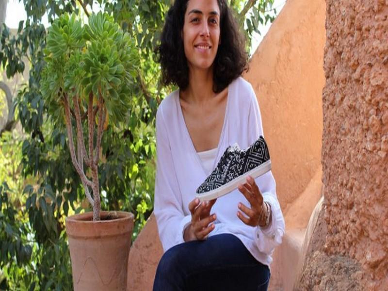 Grâce à sa marque de sneakers, Fadela Bennani aide à la scolarisation des filles du Maroc