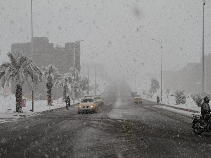 #MAROC_NEIGE_25/11/2020: Chutes de neige, temps froid et fortes rafales de vent du mercredi au samed