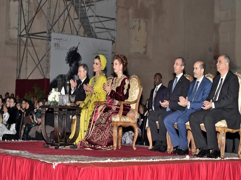 Accompagnée de Son Altesse Cheikha Mozah bint Nasser Son Altesse Royale la Princesse Lalla Salma préside l'ouverture du 22e Festival de Fès des Musiques sacrées du monde