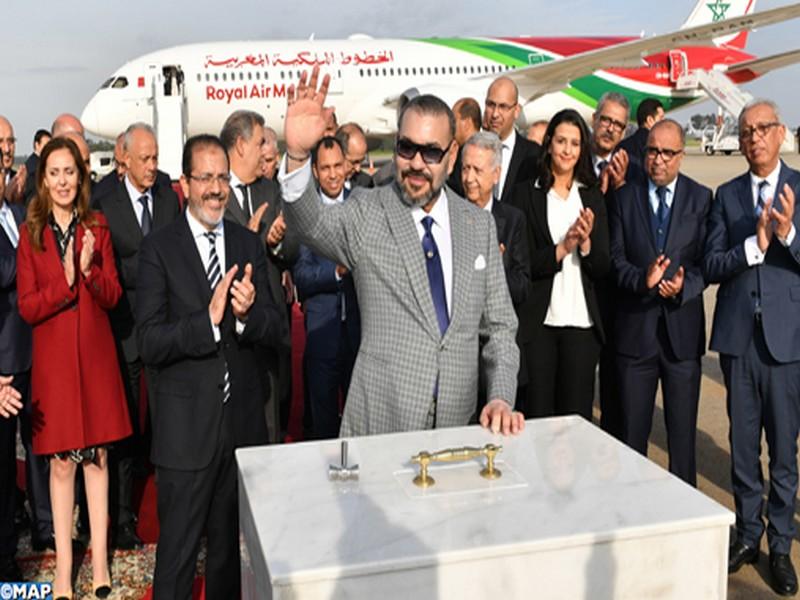 SM le Roi pose la première pierre d'un nouveau terminal à l'aéroport de Rabat-Salé et lance la nouvelle génération des avions de la RAM