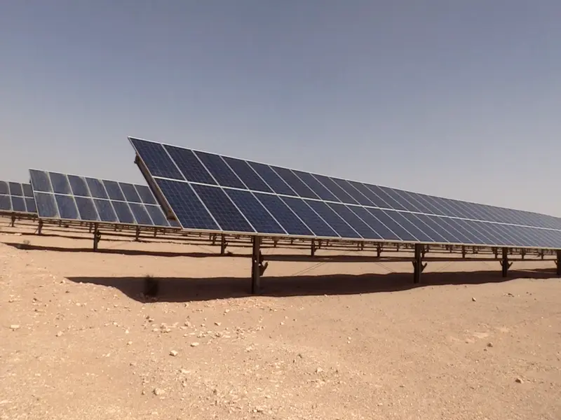 Sous les rayons de Noor Laâyoune 1, la station solaire géante sise en plein Sahara