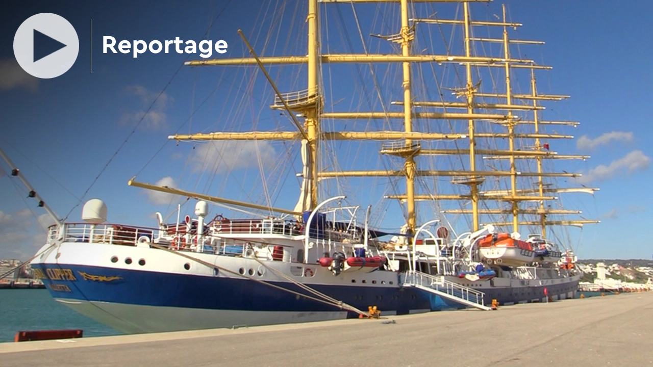 Le plus grand voilier de croisière du monde débarque au port de Tanger