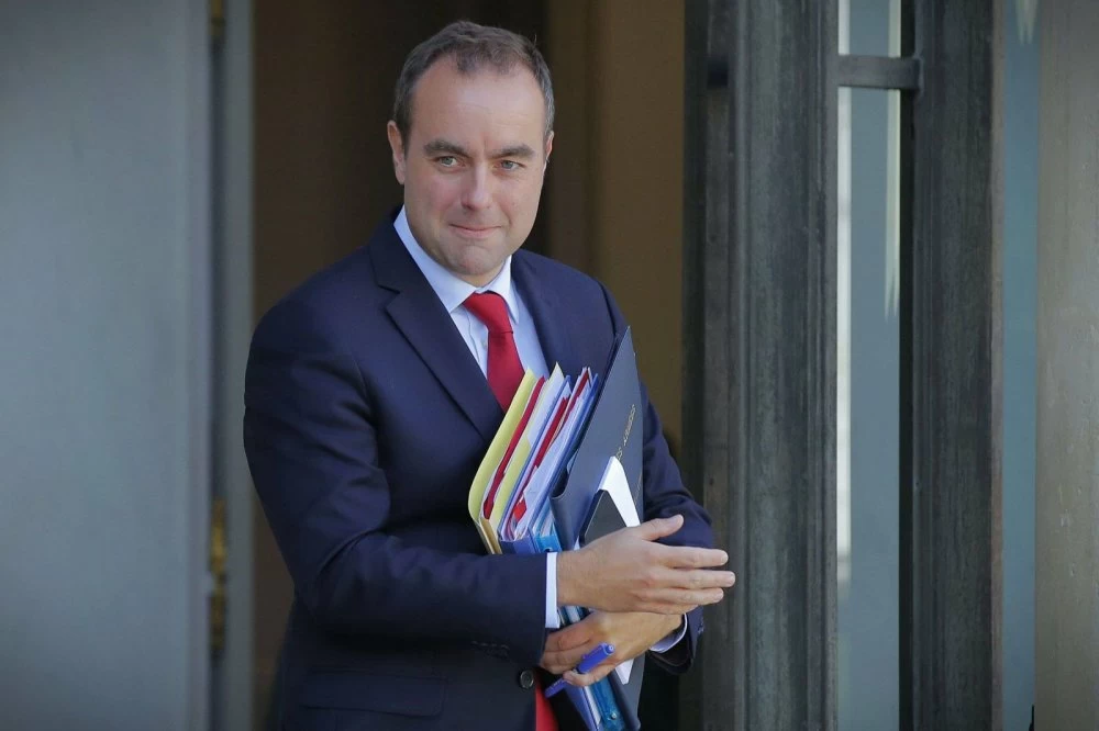 France : Sébastien Lecornu nommé Premier ministre par Emmanuel Macron 