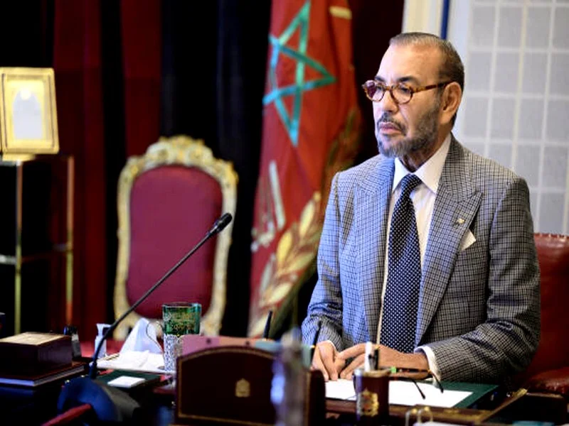 Au Maroc, le roi Mohammed VI appelle à « moraliser » la vie politique