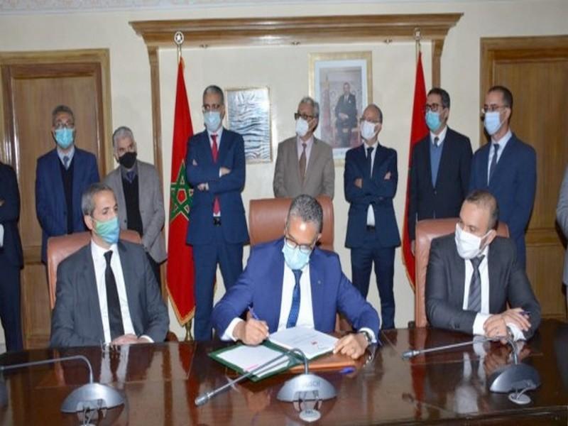 #MAROC_Énergies_renouvelables_Essaouira: l’ONEE signe les contrats du projet du parc éolien Jbel Lahdid à Essaouira