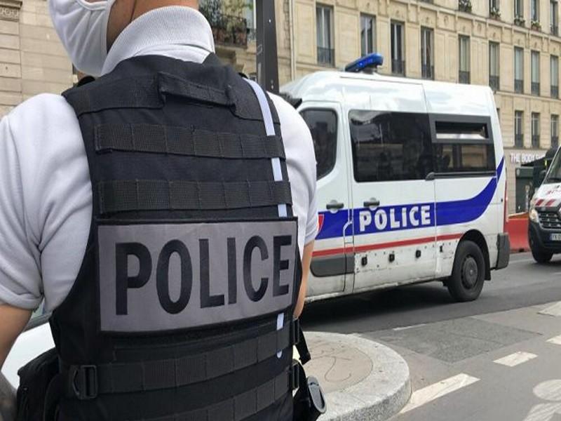 #France_Terrorisme : Un individu abattu par la police suspecté d'avoir décapité en pleine rue un homme