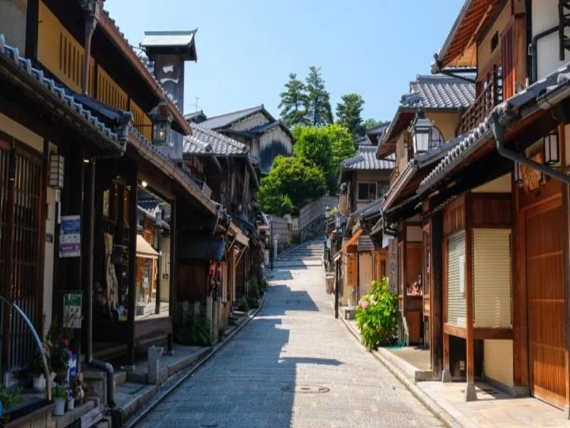 Kyoto : une taxe de séjour jusqu’à 62 euros pour un tourisme durable