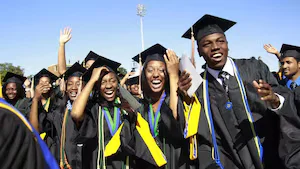 Visa étudiant France 2026 : le seuil de ressources passe à 877,50 € par mois et impacte les étudiants africains
