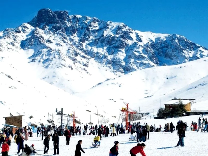 Tourisme de neige au Maroc : Défis et opportunités à Oukaïmeden 