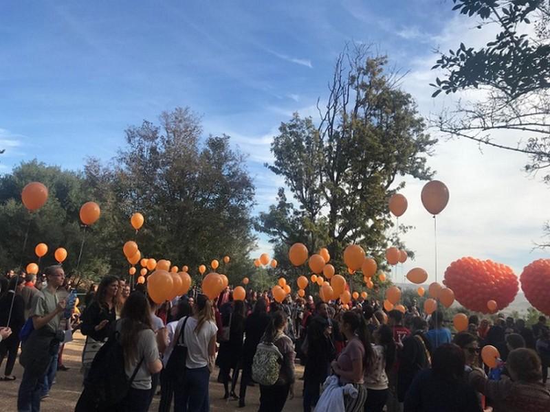 Au Maroc, des ballons orange sur le site historique du Chellah et des capsules lancées par 2m pour 