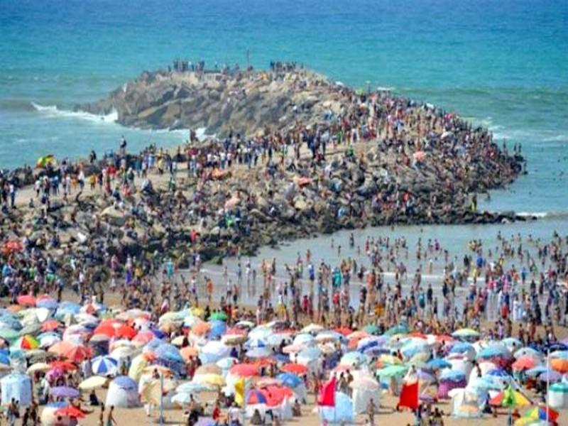 Eté 2019: les mafias des plages continuent à sévir au Maroc
