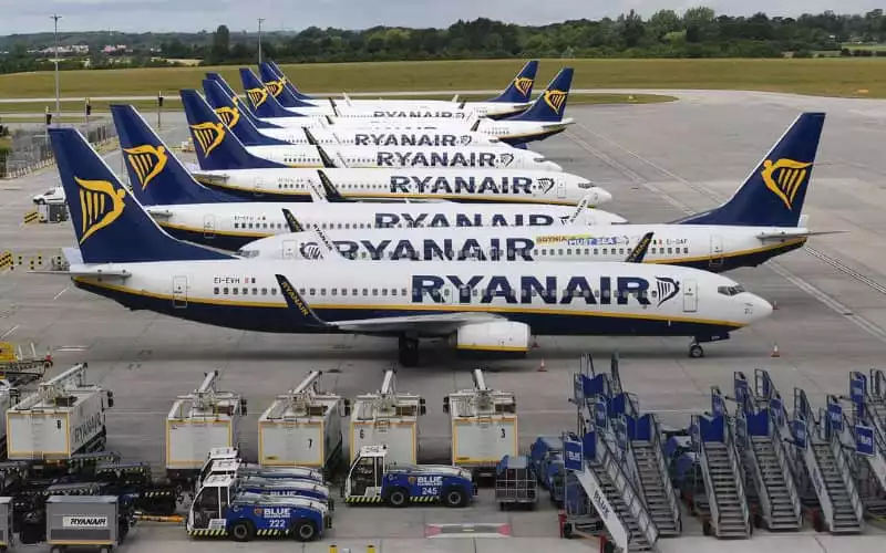 Ryanair annonce la fin des cartes d'embarquement papier et de nouvelles restrictions pour les voyageurs marocains