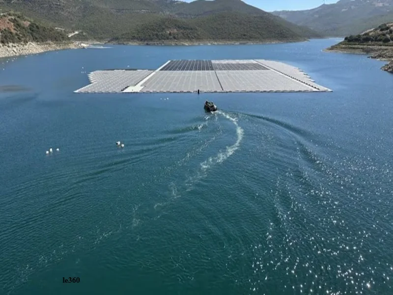 Maroc : première centrale solaire flottante en Afrique au barrage de Tanger-Méditerranée