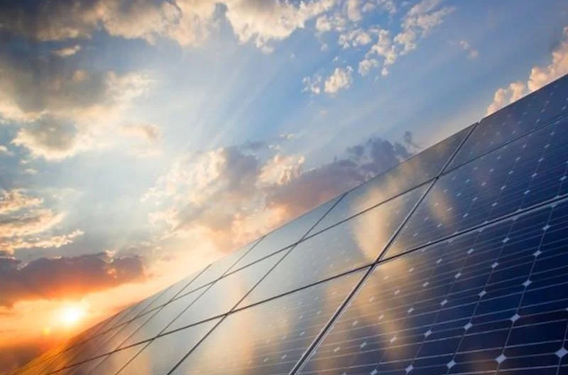 Electricité : la moyenne tension est enfin ouverte au solaire