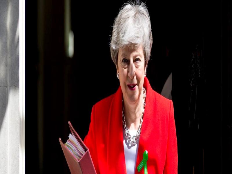 Brexit : Theresa May va faire une 
