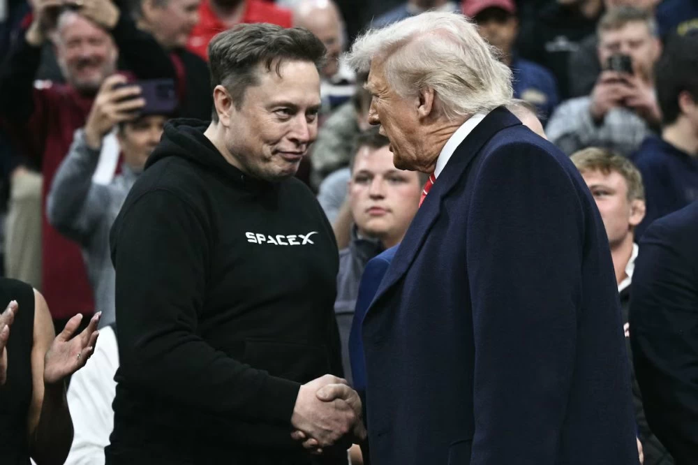 Elon Musk menace de créer un nouveau parti politique
