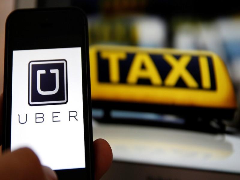 Les taxis déclarent la guerre à Uber