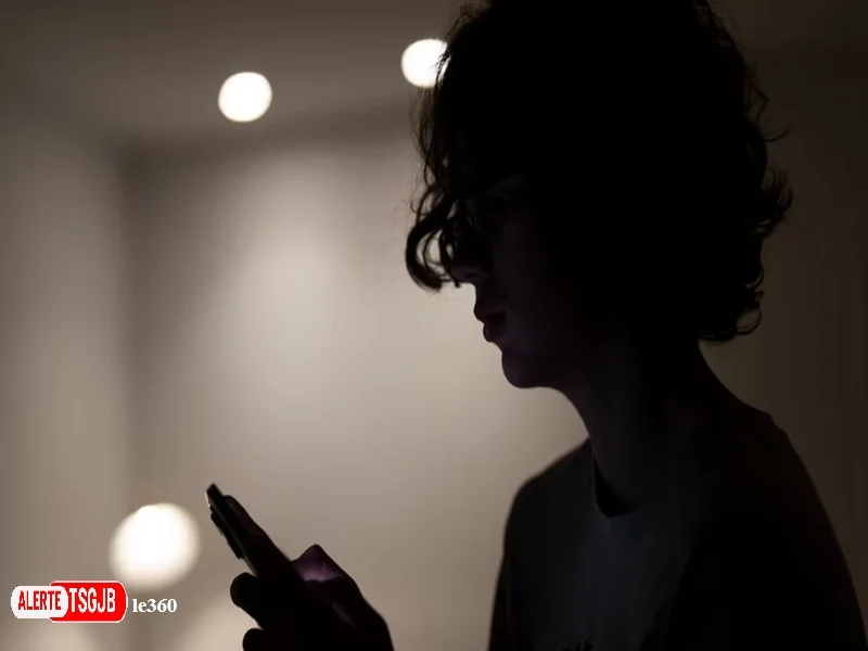 ALERTE TSGJB Reseaux sociaux interdits aux moins de 15 ans : les mesures du gouvernement